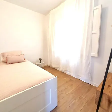Apartment Acojedor Piso Cerca Del Metro *